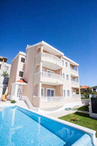 Dugi Rat Croatia Promo Code Booking.com