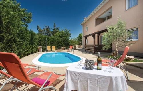 Pinezici Codice promozionale Croatia Booking.com