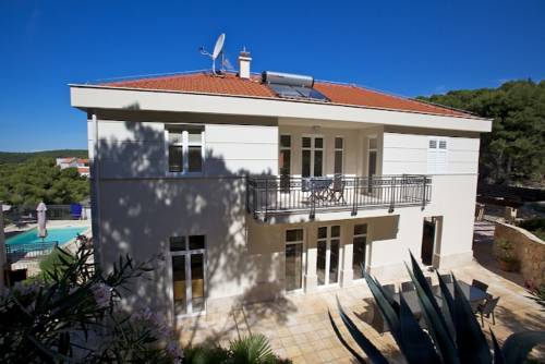 Milna Croatia Promo Code Booking.com