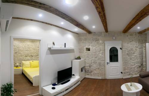 Gradac Codice promozionale Croatia Booking.com
