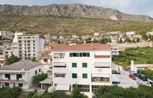 Dugi Rat Croatia Promo Code Booking.com