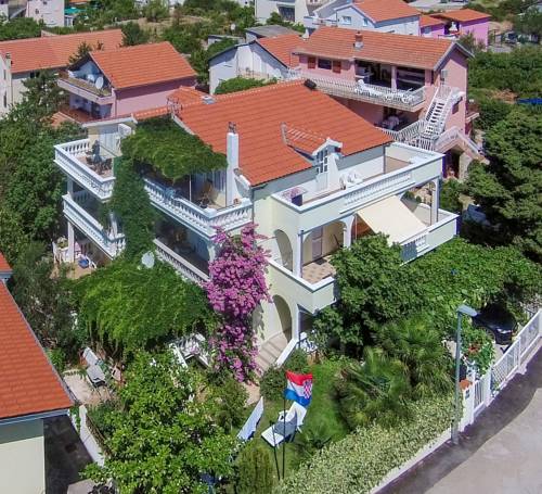 Tribunj Codice promozionale Croatia Booking.com