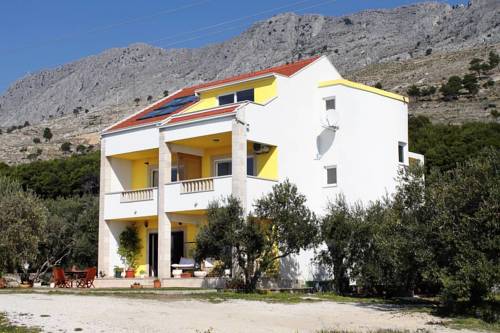 Omi&scaron; Codice promozionale Croatia Booking.com