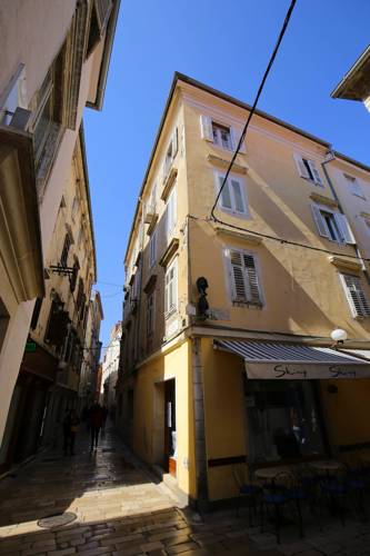 Zara Codice promozionale Croatia Booking.com