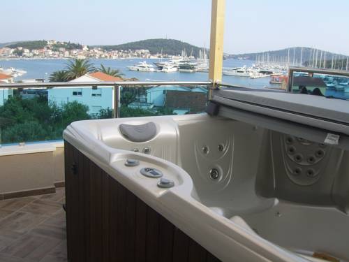Rogoznica Codice promozionale Croatia Booking.com