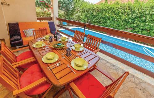 Njivice Codice promozionale Croatia Booking.com